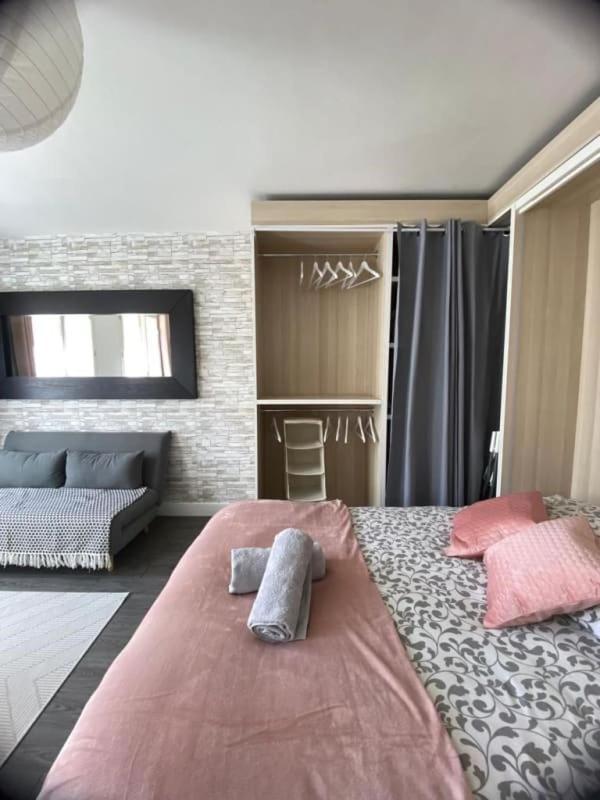 L'Aviateur - Self Check In Apartment Chartres Exterior photo